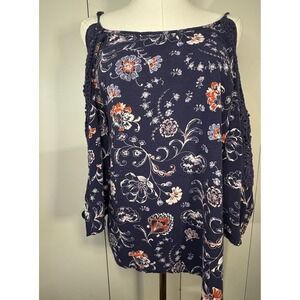 Xhilaration Womens Sz M Blue Floral Cold Shoulder Blouse Crocheted Sleeves Boho